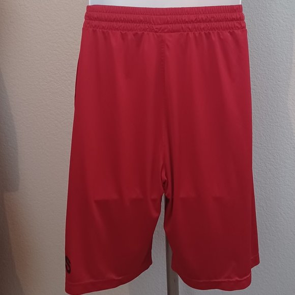 ADIDAS MEN'S 2 POCKET SHORT - Picture 2 of 3